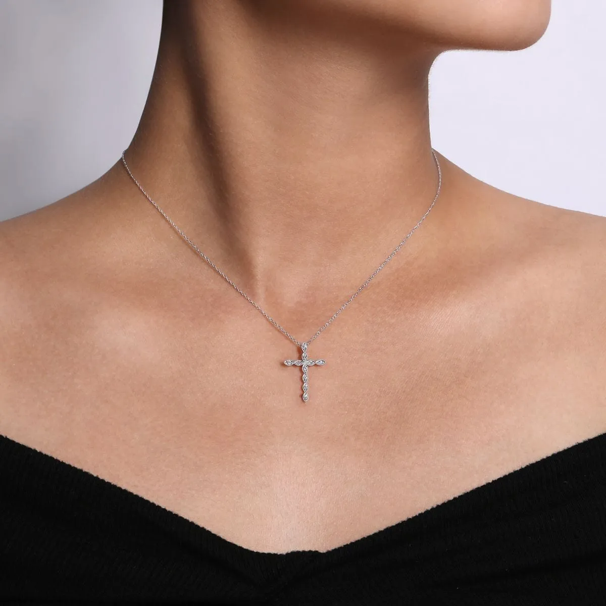 14K White Gold Segmented Diamond Cross Necklace - NK2211W45JJ