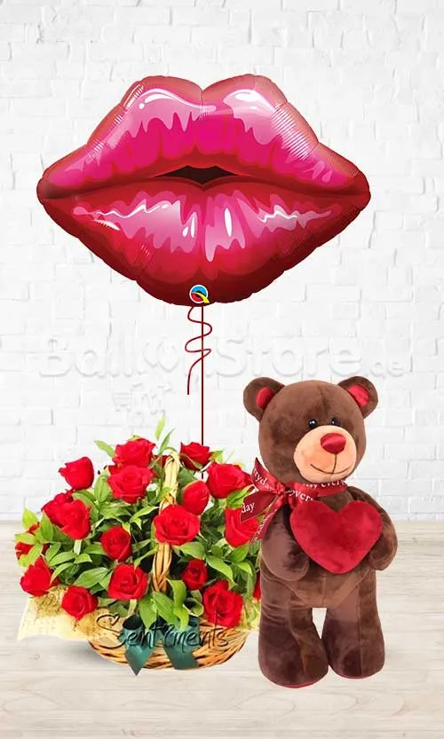 Basket of Love Smoochy Lips Big Teddy Combo - 3 in 1