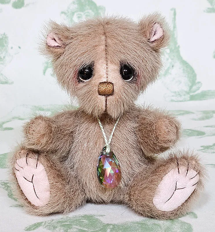 Bruin by Pipkins Bears - 12cm