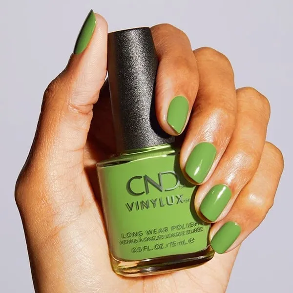 CND - Vinylux Crisp Green 0.5 oz - #363