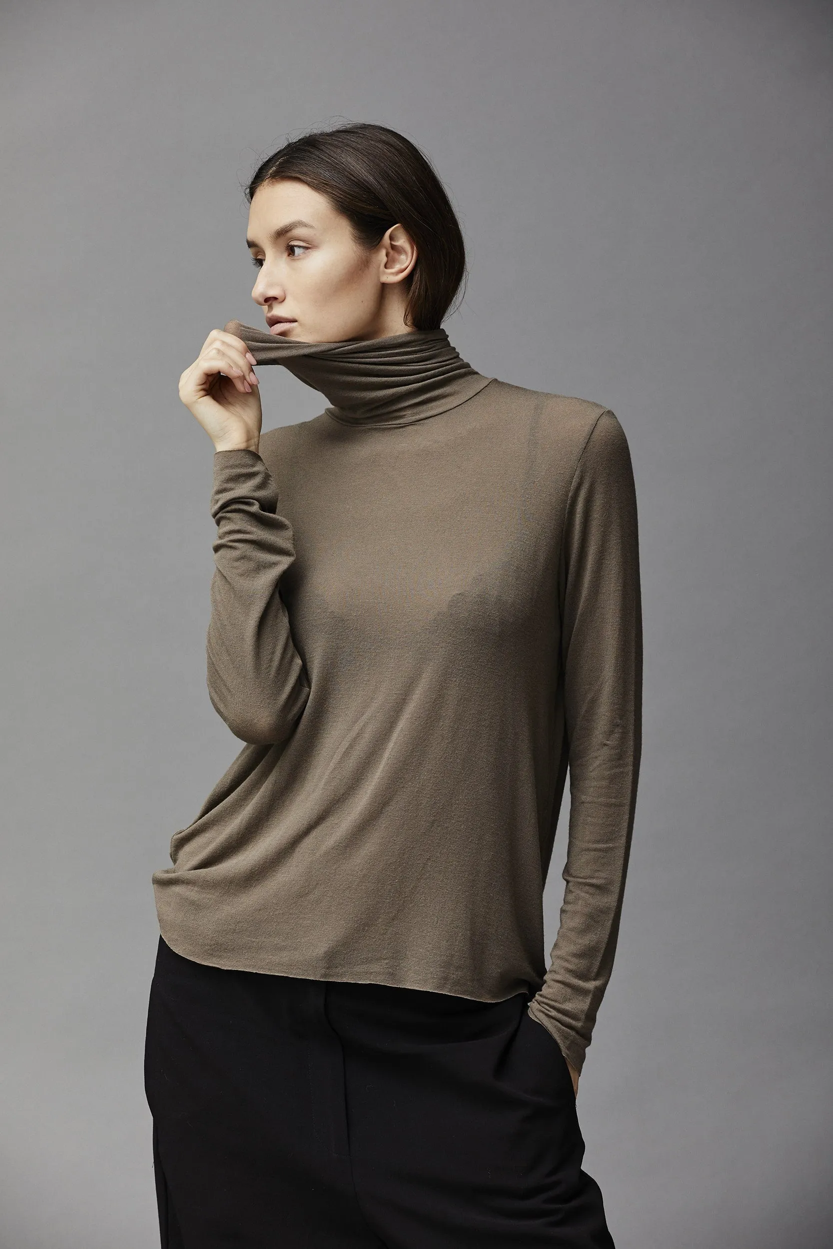 Cotton Cashmere Turtle Neck