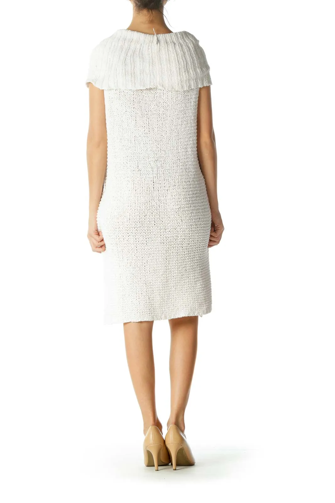 Cream Turtle Sleeveless Slitted Knit Dress