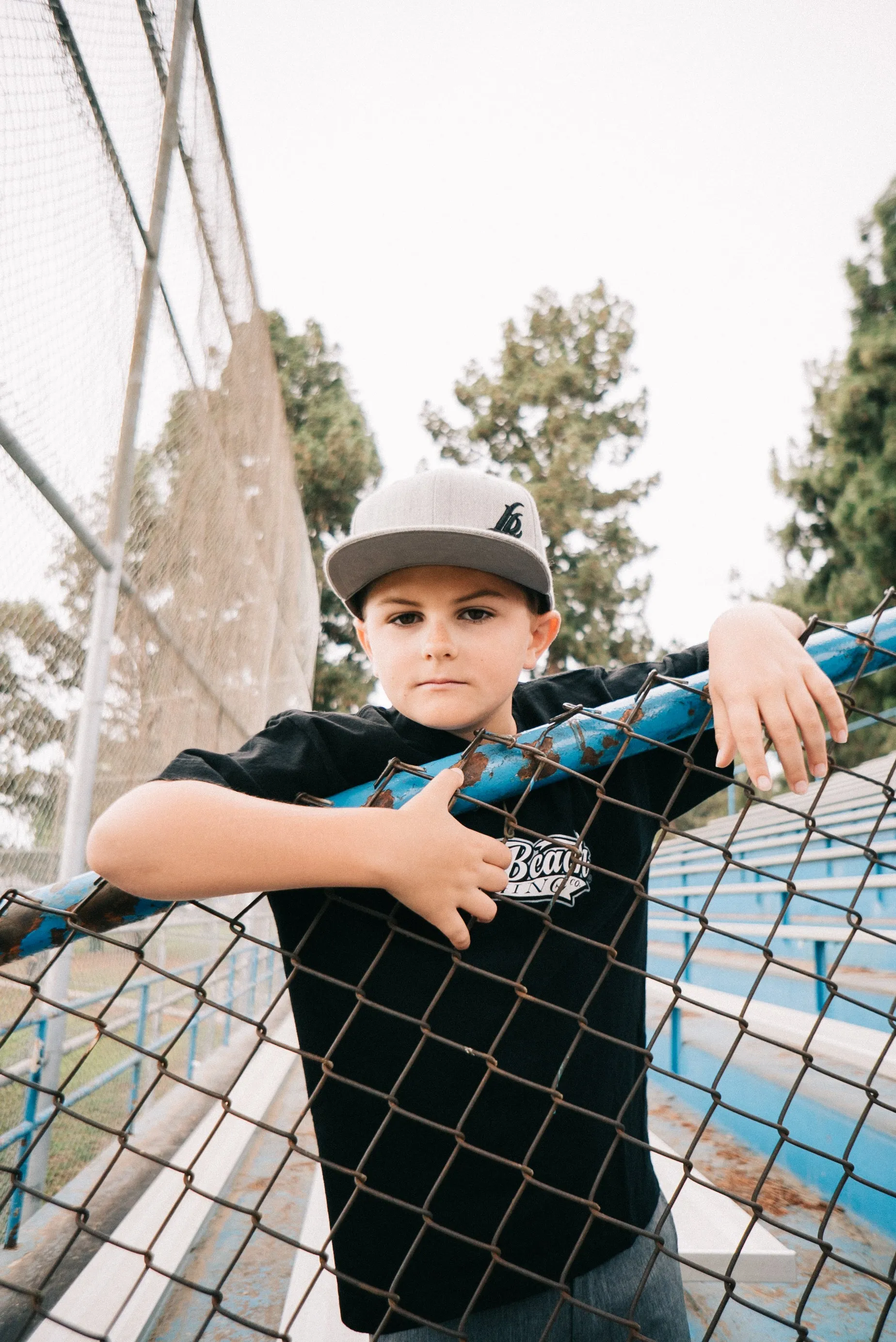 Cursive LB Black On Heather Grey Youth Snapback