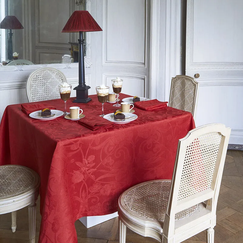 Custom Made French Linen Tablecloths By Le Jacquard Francais