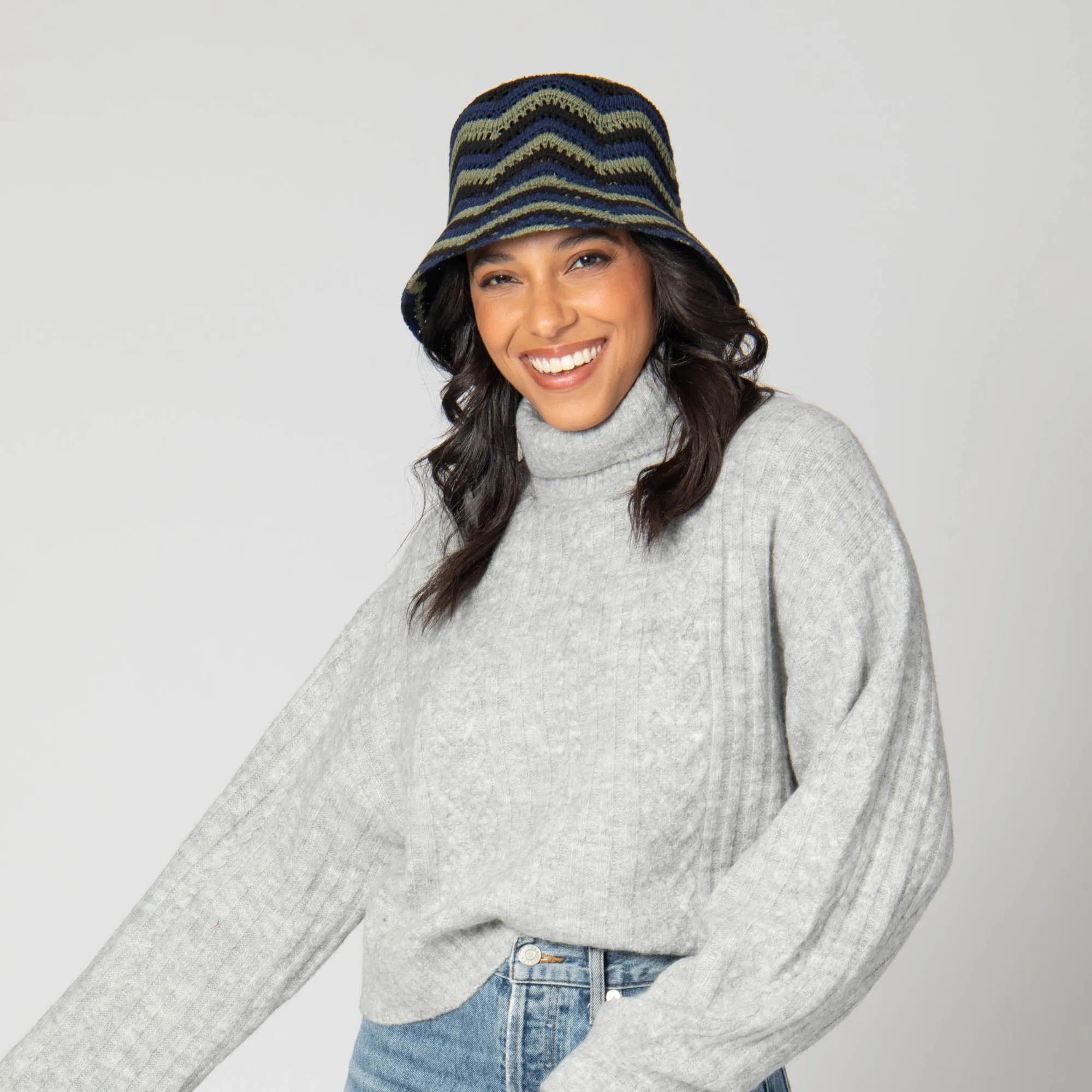 Dolly - Chevron Weave Bucket Hat