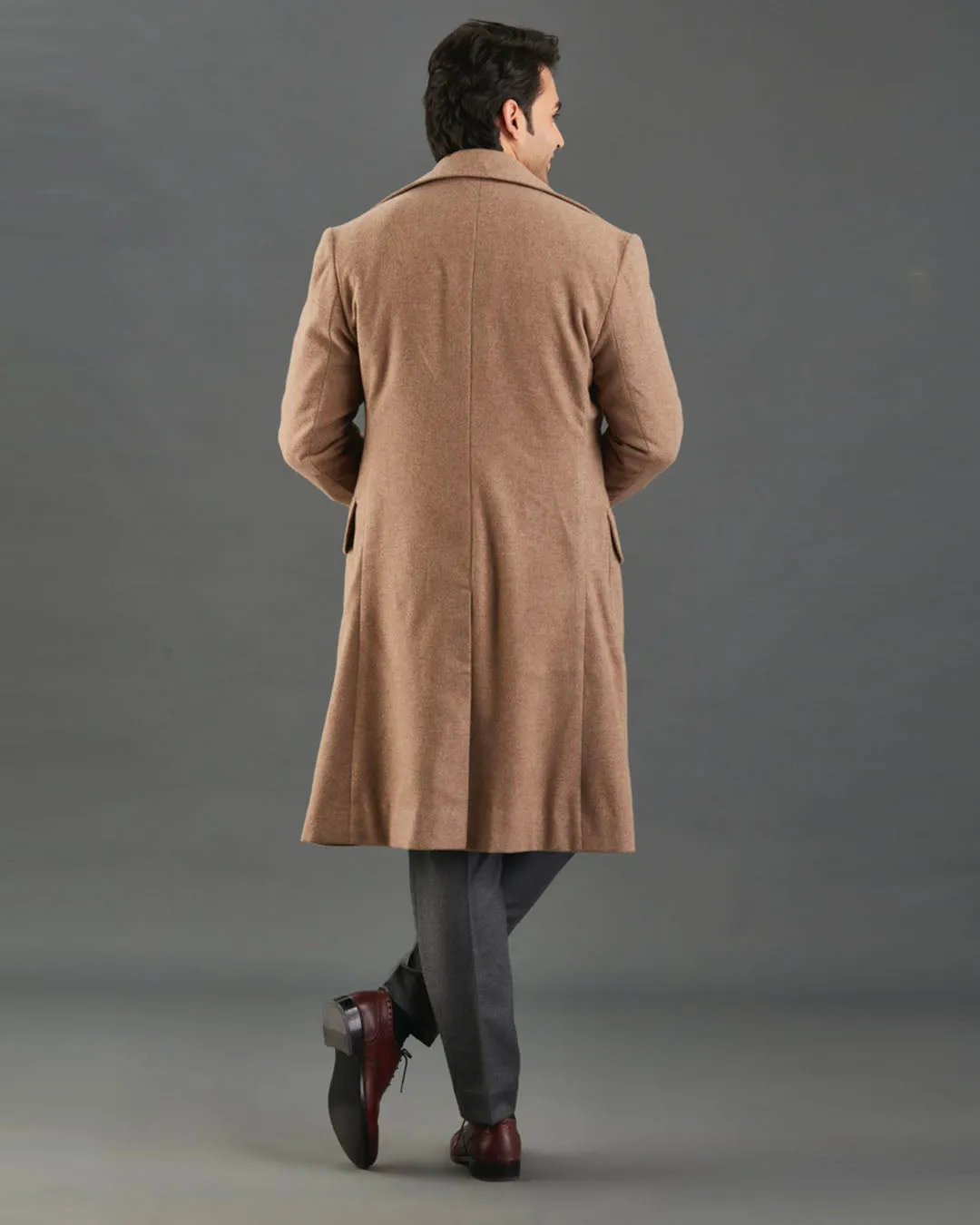 Drago 5% Cashmere 95% Wool: Fawn Flannel Over Coat