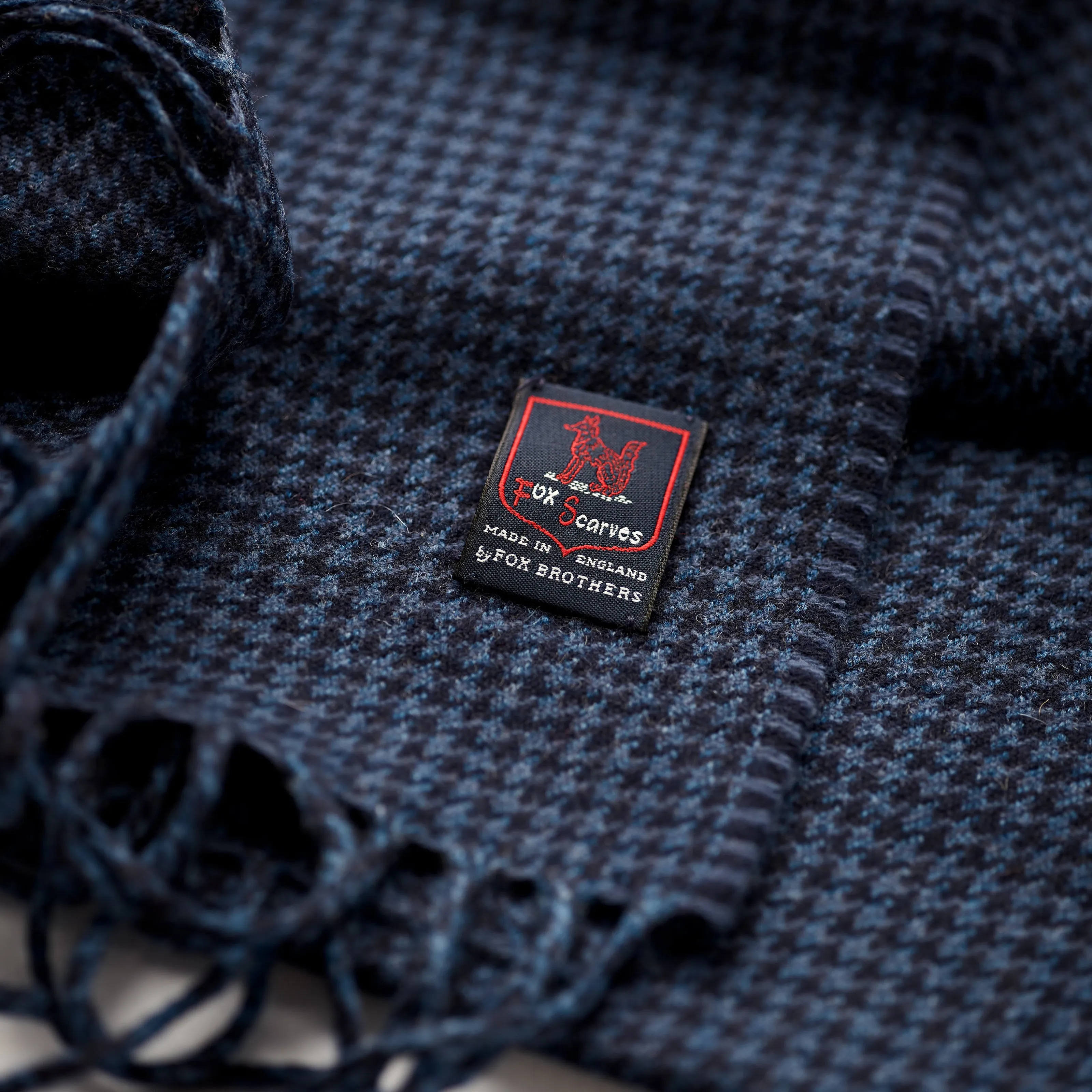 Fox Brothers Merino/Cashmere Navy Houndstooth Scarf