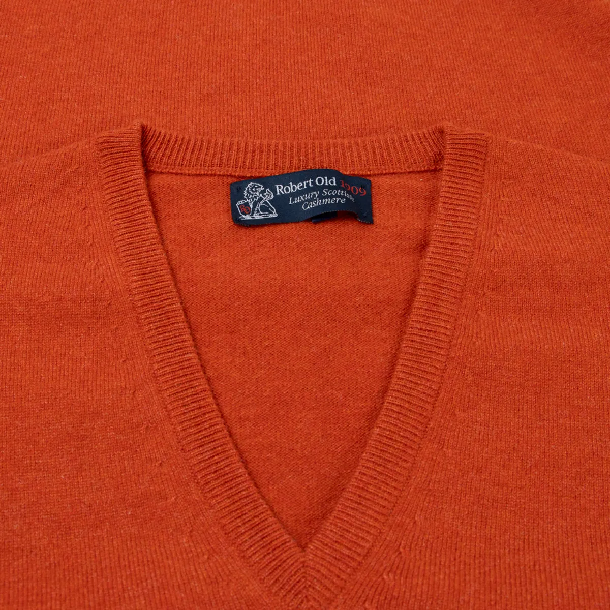 Furnace Chatsworth 2ply V-Neck Cashmere Sweater