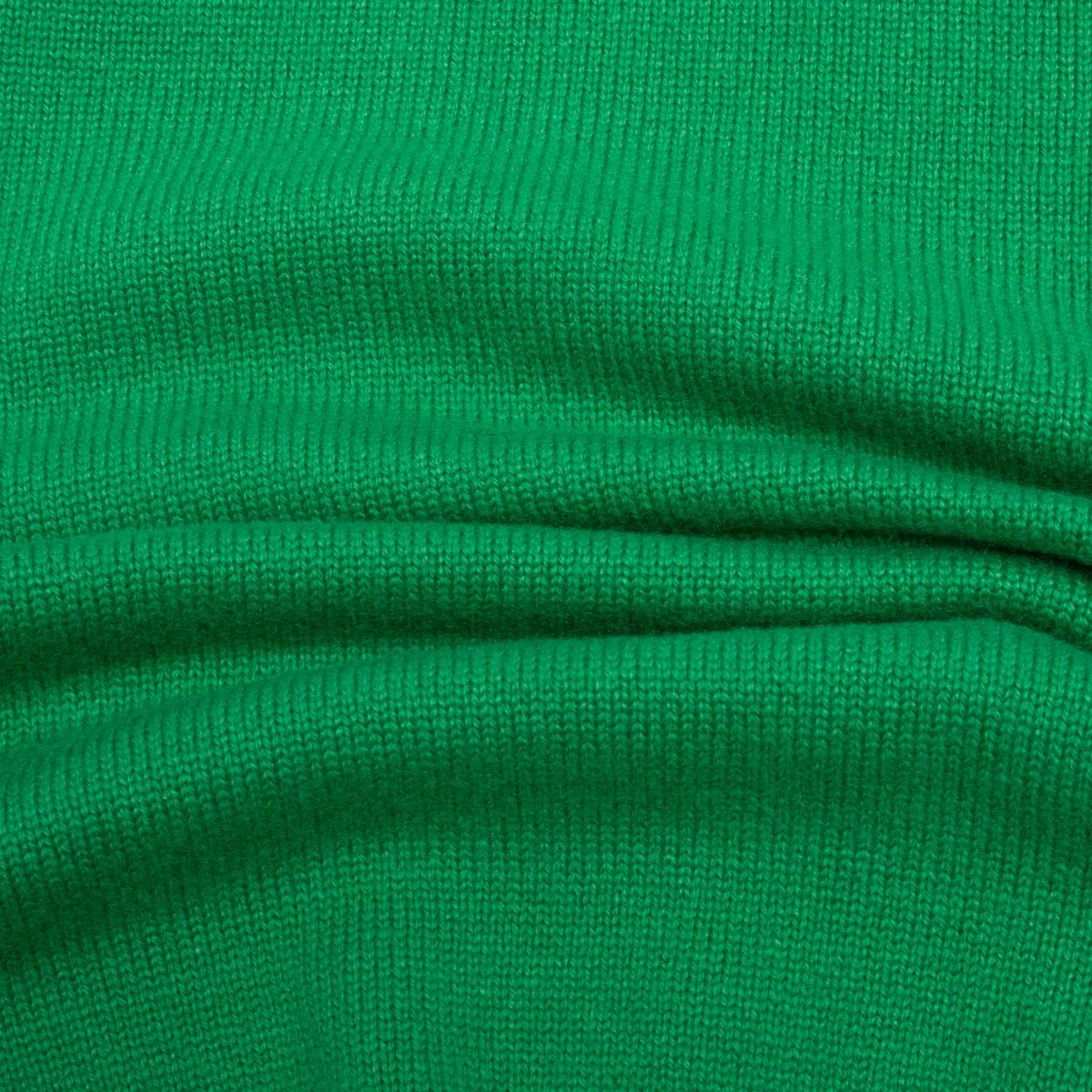 Grasshopper Green Tobermorey 4ply V-Neck Cashmere Sweater