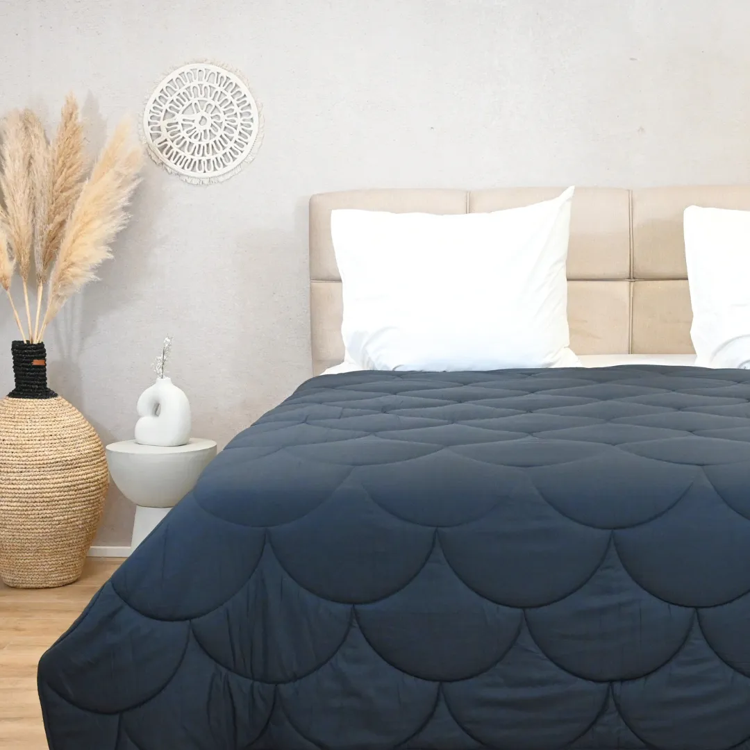 HappyDuvet - Velvet - Vulcan - All season Coverless duvet