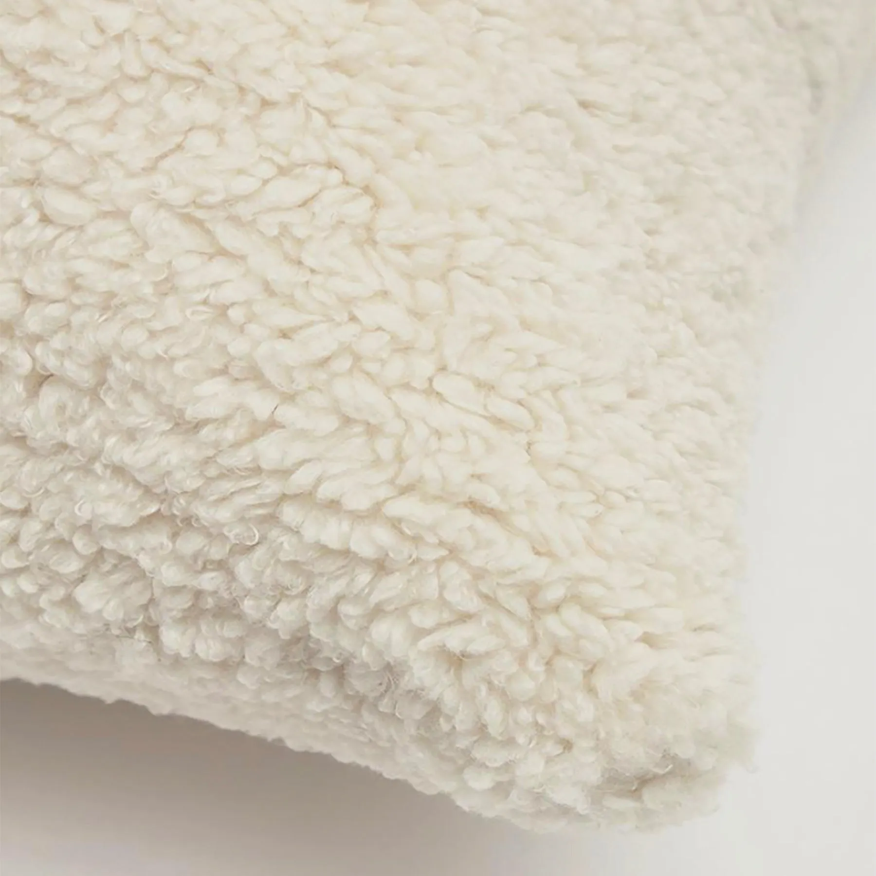 NITAI PILLOW | LUXE TEDDY VEGAN SHEARLING