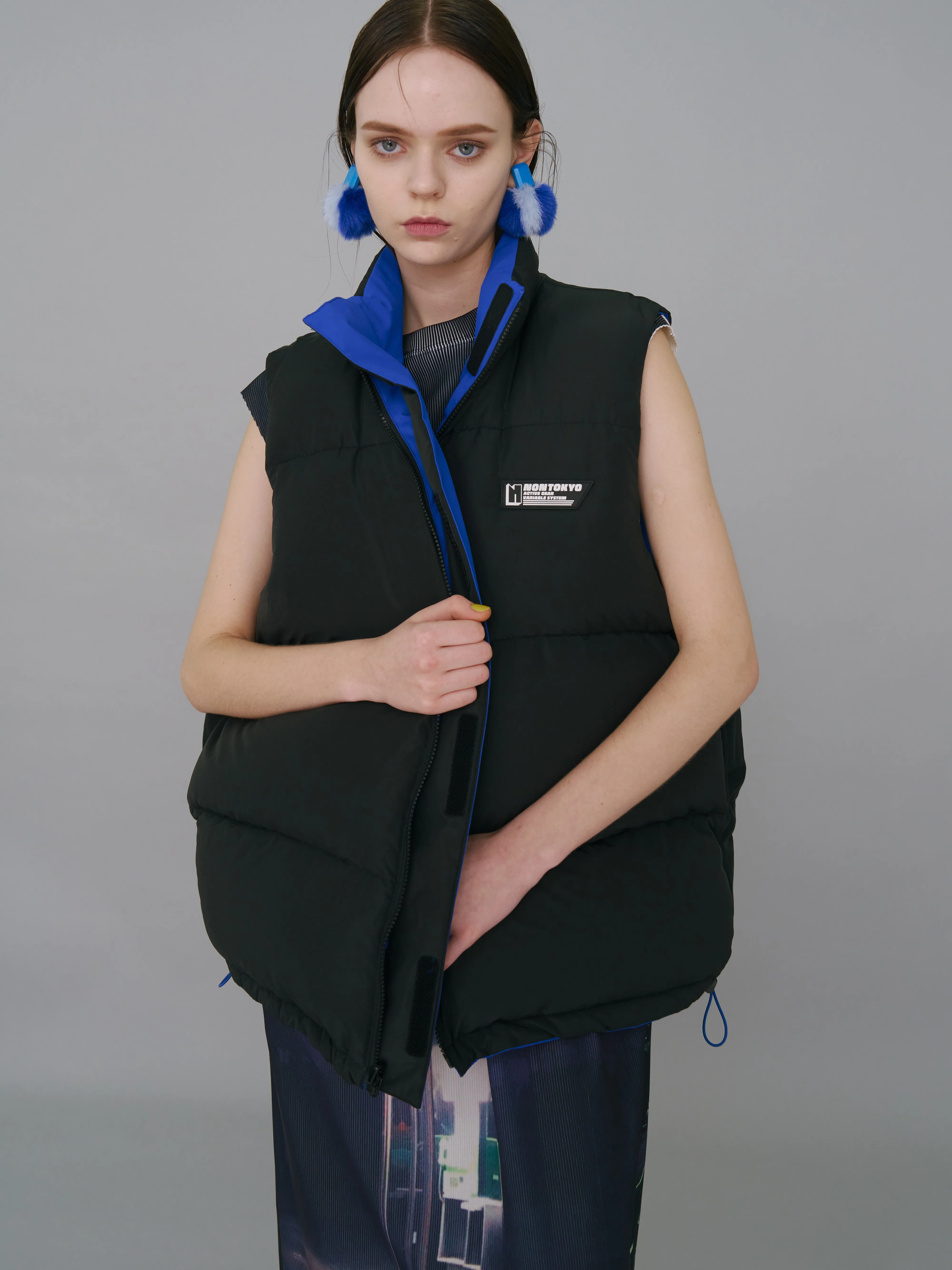 NON TOKYOxUNIVERSAL OVERALL / REVERSIBLE DOWN VEST (BLUE×BLACK)