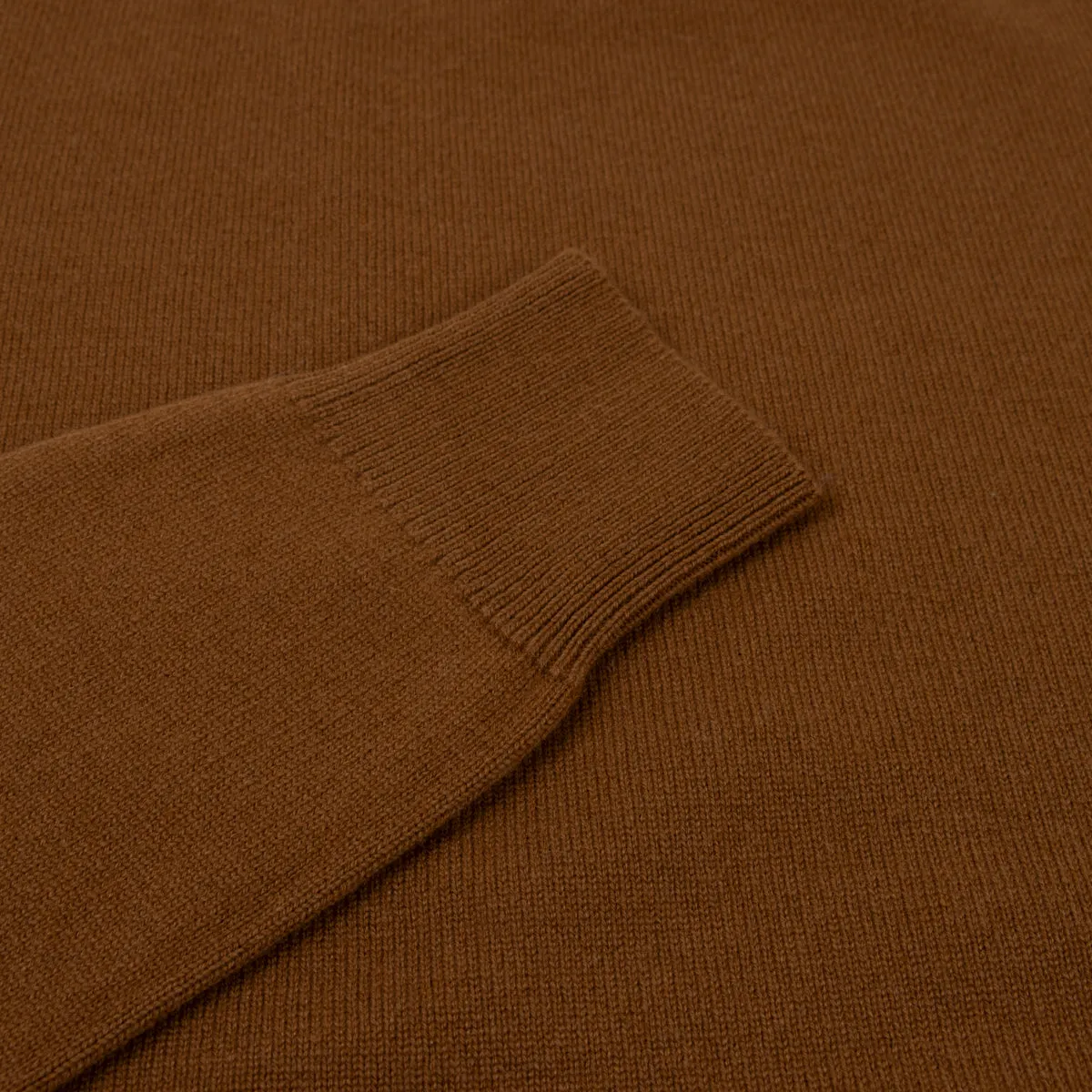 Vintage Vicuna Tobermorey 4ply V-Neck Cashmere Sweater